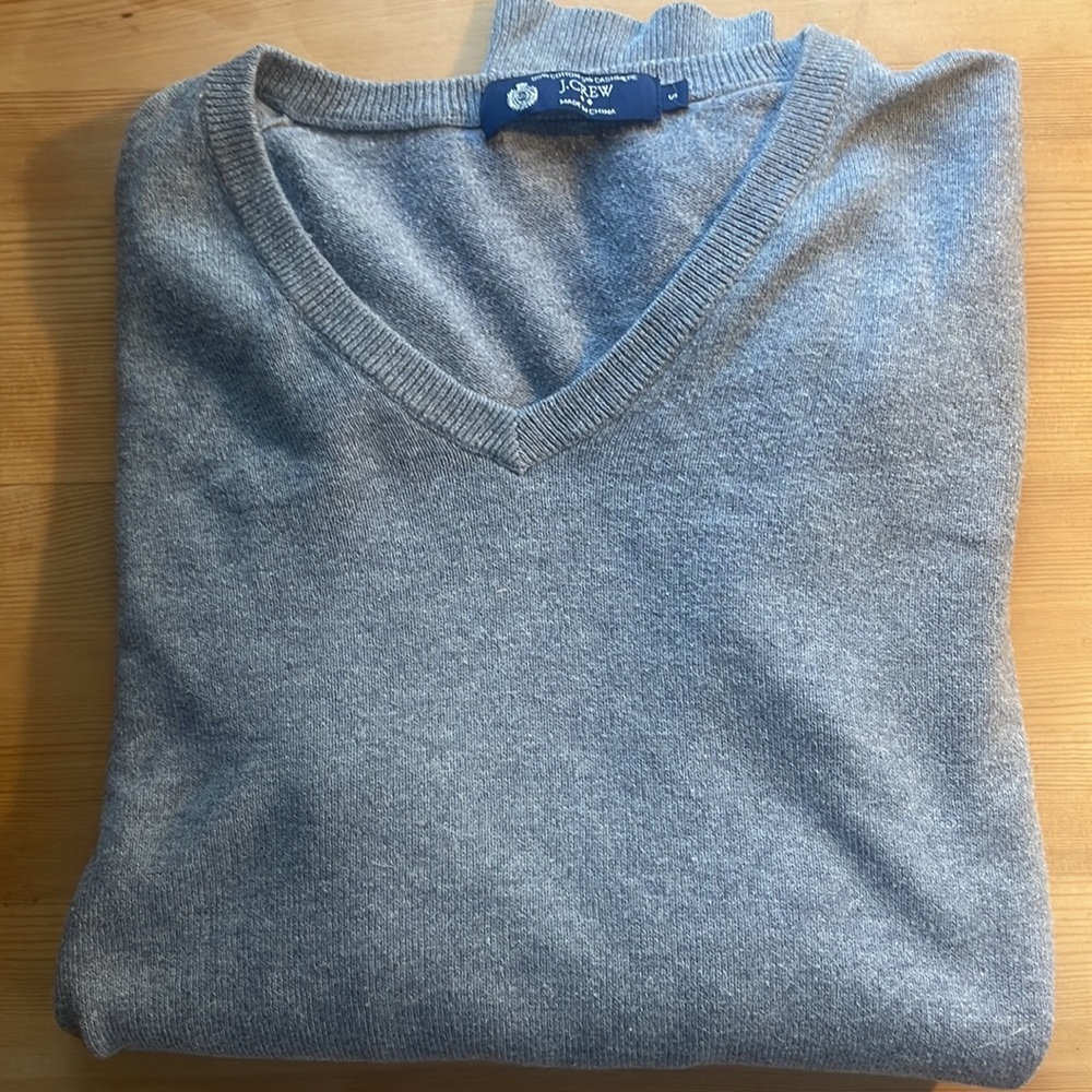 (S) J. Crew Gray V neck sweater